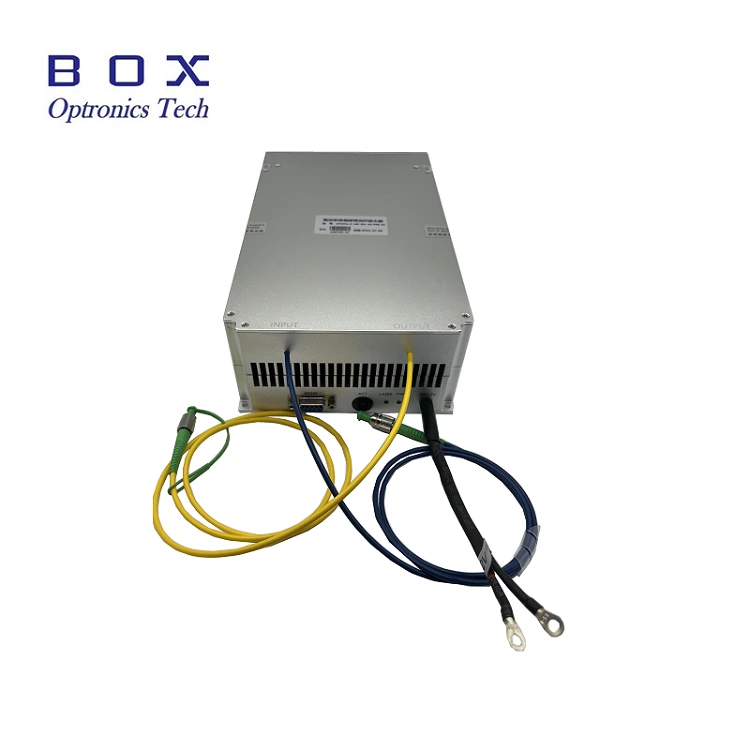 Potente amplificatore in fibra, drogato da Erbia, EDFA
